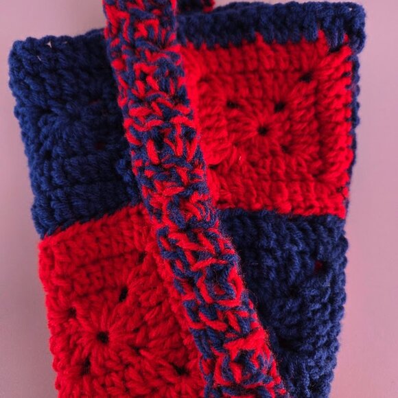 Handmade Crochet Red & Blue Checkered Purse - Picture 6 of 8